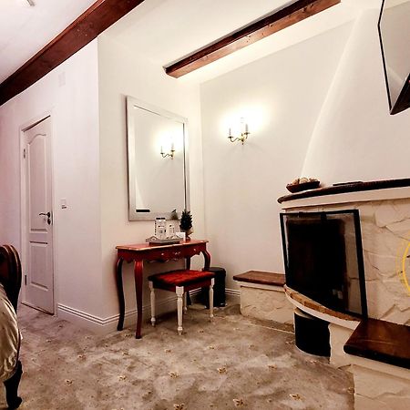 Carpathia Magic -Adults Only Villa Peştera Dış mekan fotoğraf